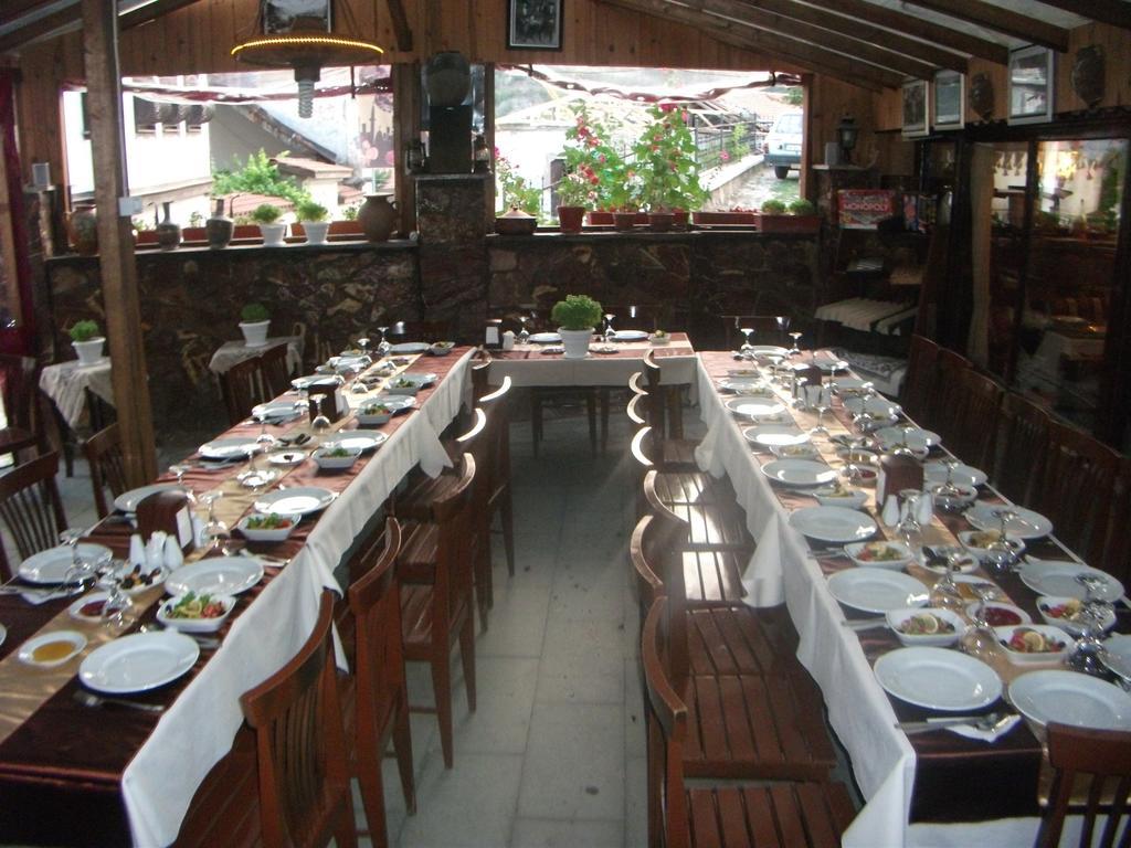 Haci Abdullahlar Konagi Hotel Mudurnu Esterno foto