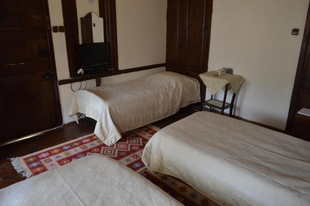 Haci Abdullahlar Konagi Hotel Mudurnu Esterno foto