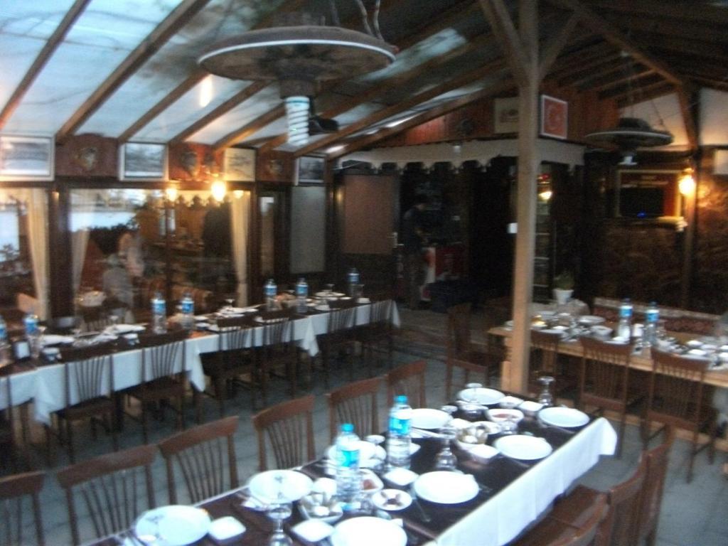 Haci Abdullahlar Konagi Hotel Mudurnu Esterno foto
