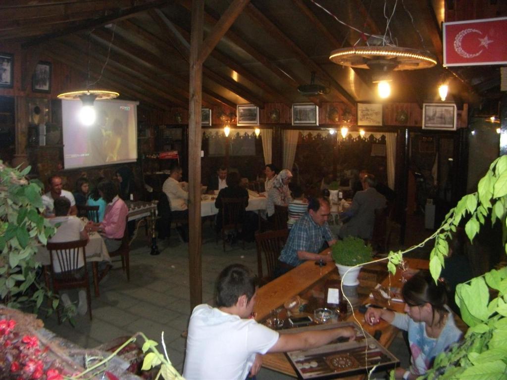 Haci Abdullahlar Konagi Hotel Mudurnu Esterno foto